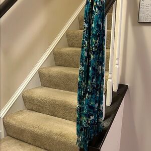 Elegant Blue Floral Women's Scarf